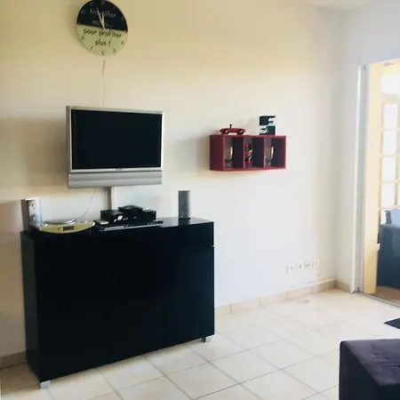 La V4n3 Apartment