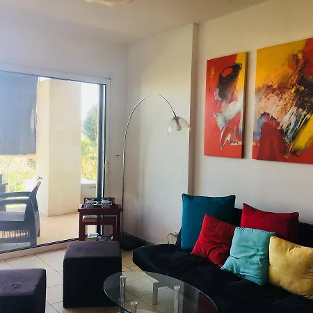 La V4n3 Apartment